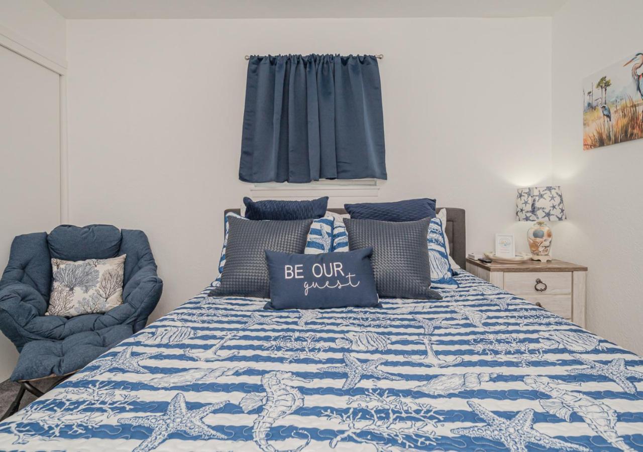 Knot Bay Haven, Dog Friendly, Hot Tub, Fenced Yard, Patio And Grill, 3 Br Rockport